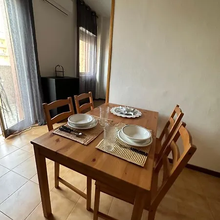 Apartment Vic's